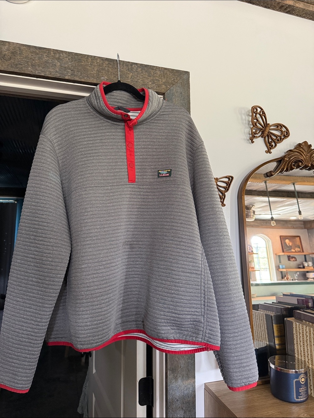 Patagonia Gray Pullover Fleece with Red Trim